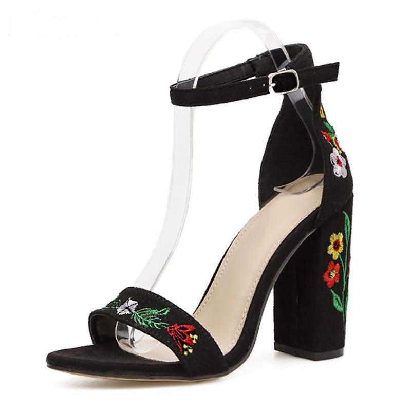 IVY Flower Embroider High Heel