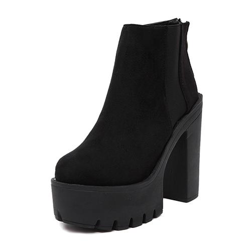 LILY ANKLE BOOTS