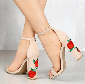 closet Embroidery High Heels Sandals